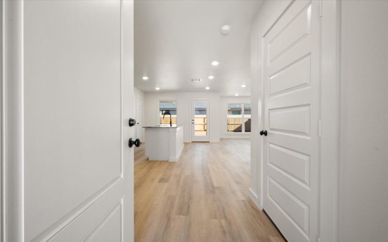 13901 Flint Avenue, Lubbock, TX 79423, 3 Habitaciones Habitaciones , ,2 BañosBaños,Residential,En Venta,13901 Flint Avenue,0,202563216