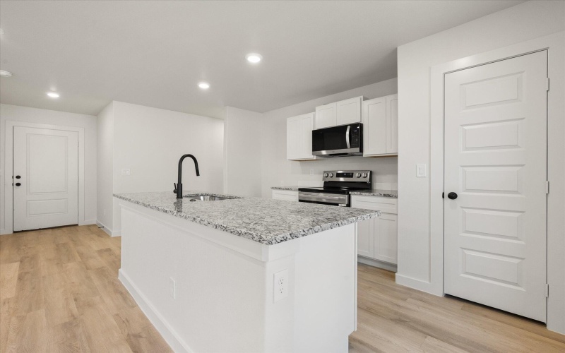 13901 Flint Avenue, Lubbock, TX 79423, 3 Habitaciones Habitaciones , ,2 BañosBaños,Residential,En Venta,13901 Flint Avenue,0,202563216