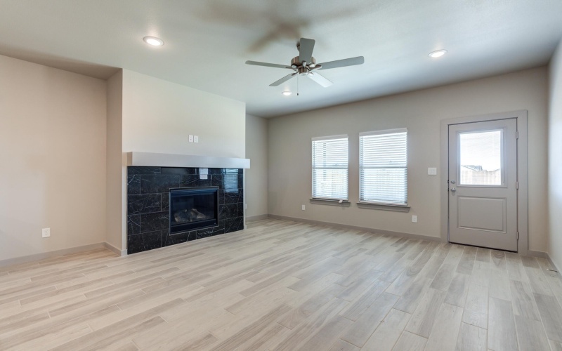 615 E 13th Street, Wolfforth, TX 79382, 4 Bedrooms Bedrooms, ,2 BathroomsBathrooms,Residential,For Sale,615 E 13th Street,0,202563217