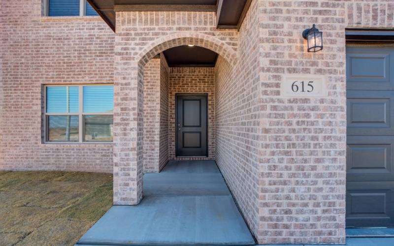 615 E 13th Street, Wolfforth, TX 79382, 4 Bedrooms Bedrooms, ,2 BathroomsBathrooms,Residential,For Sale,615 E 13th Street,0,202563217