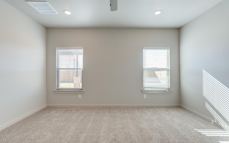 7029 25th Street, Lubbock, TX 79407, 4 Habitaciones Habitaciones , ,2 BañosBaños,Residential,En Venta,7029 25th Street,0,202563220