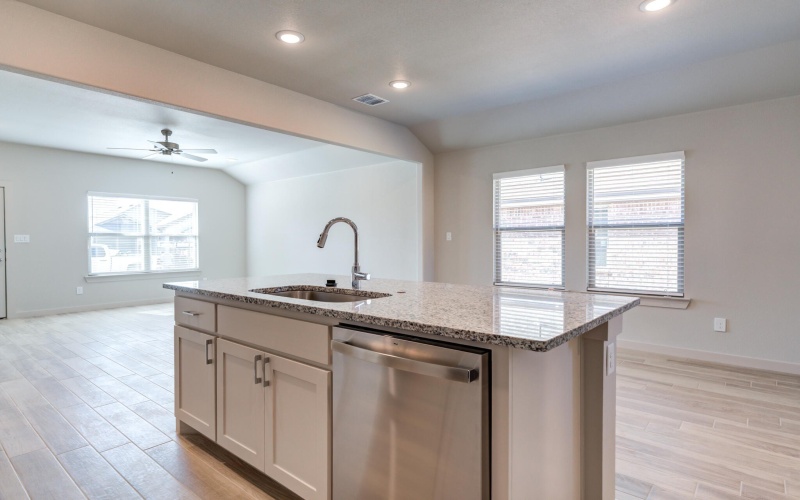 7030 25th Street, Lubbock, TX 79407, 3 Bedrooms Bedrooms, ,2 BathroomsBathrooms,Residential,For Sale,7030 25th Street,0,202563231