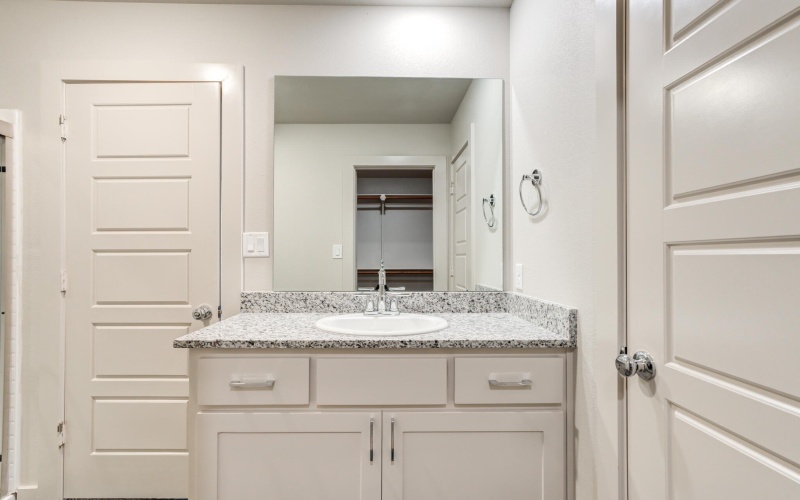 7030 25th Street, Lubbock, TX 79407, 3 Bedrooms Bedrooms, ,2 BathroomsBathrooms,Residential,For Sale,7030 25th Street,0,202563231