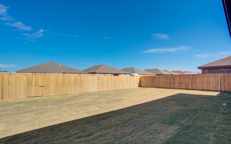 7030 25th Street, Lubbock, TX 79407, 3 Bedrooms Bedrooms, ,2 BathroomsBathrooms,Residential,For Sale,7030 25th Street,0,202563231