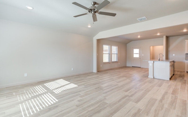 7030 25th Street, Lubbock, TX 79407, 3 Bedrooms Bedrooms, ,2 BathroomsBathrooms,Residential,For Sale,7030 25th Street,0,202563231