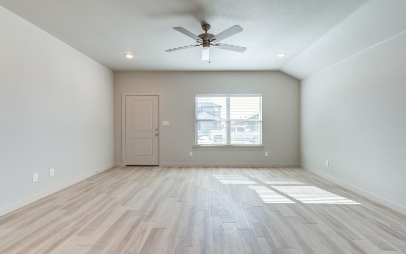 7030 25th Street, Lubbock, TX 79407, 3 Bedrooms Bedrooms, ,2 BathroomsBathrooms,Residential,For Sale,7030 25th Street,0,202563231