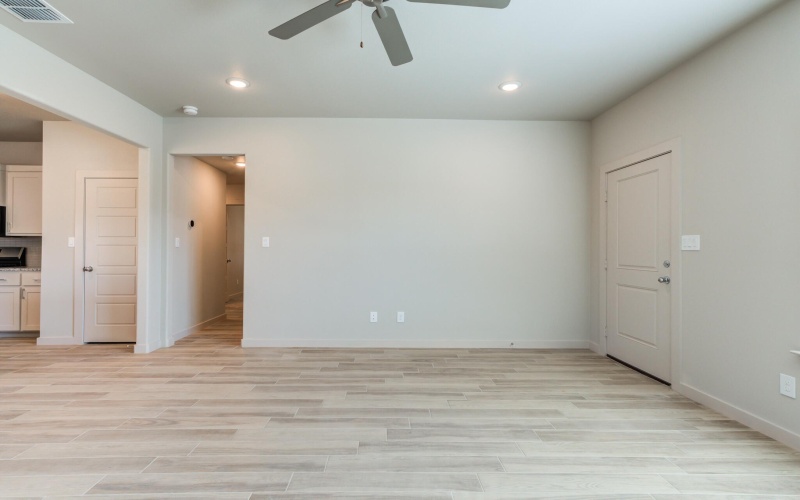 7030 25th Street, Lubbock, TX 79407, 3 Bedrooms Bedrooms, ,2 BathroomsBathrooms,Residential,For Sale,7030 25th Street,0,202563231