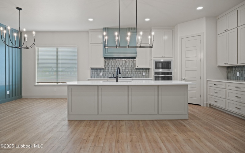 4614 138th Place, Lubbock, TX 79424, 4 Bedrooms Bedrooms, ,3 BathroomsBathrooms,Residential,For Sale,4614 138th Place,0,202563238