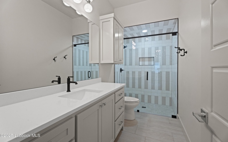 4614 138th Place, Lubbock, TX 79424, 4 Bedrooms Bedrooms, ,3 BathroomsBathrooms,Residential,For Sale,4614 138th Place,0,202563238