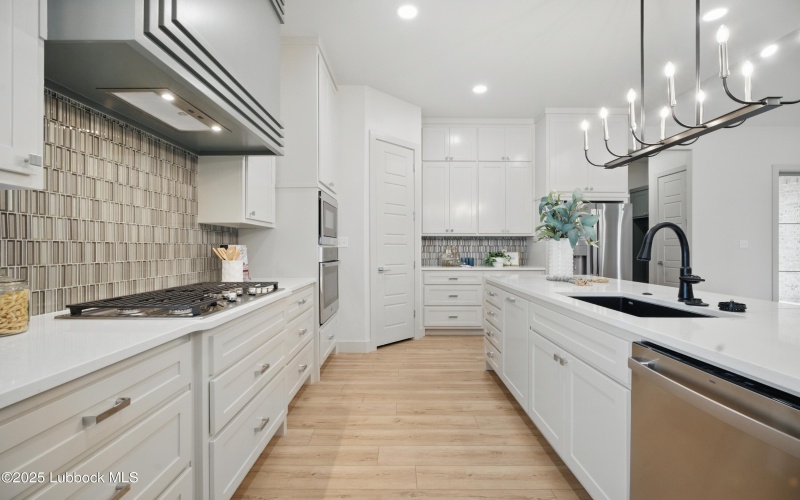 4614 138th Place, Lubbock, TX 79424, 4 Bedrooms Bedrooms, ,3 BathroomsBathrooms,Residential,For Sale,4614 138th Place,0,202563238