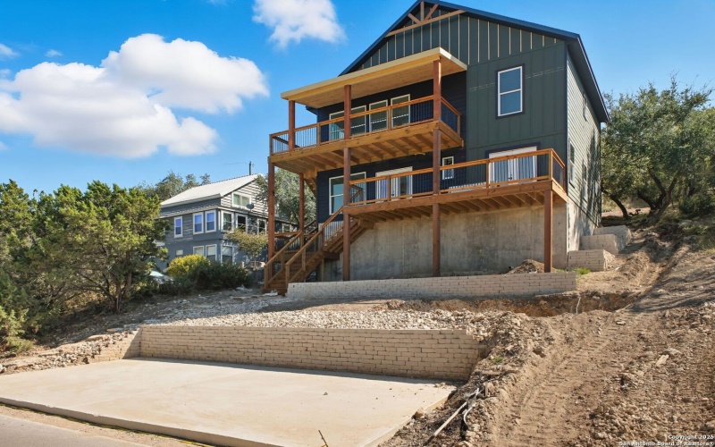 312 Skyline, Canyon Lake, TX 78133, 3 Bedrooms Bedrooms, ,2 BathroomsBathrooms,Residential,For Sale,312 Skyline,0,1923676