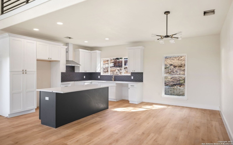 312 Skyline, Canyon Lake, TX 78133, 3 Bedrooms Bedrooms, ,2 BathroomsBathrooms,Residential,For Sale,312 Skyline,0,1923676