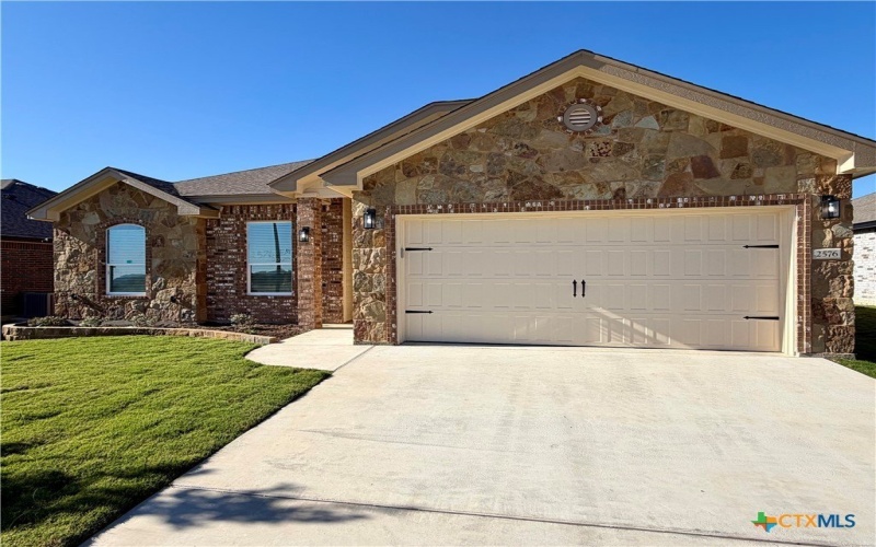 2576 Settlers Oak Drive, Belton, TX 76513, 5 Bedrooms Bedrooms, ,2 BathroomsBathrooms,Residential,For Sale,2576 Settlers Oak Drive,0,597002