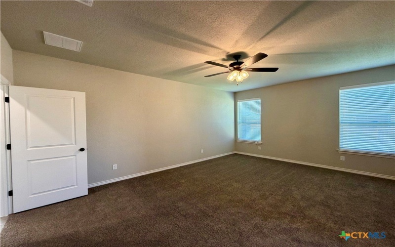 2566 Settlers Oak Drive, Belton, TX 76513, 4 Bedrooms Bedrooms, ,3 BathroomsBathrooms,Residential,For Sale,2566 Settlers Oak Drive,0,597621