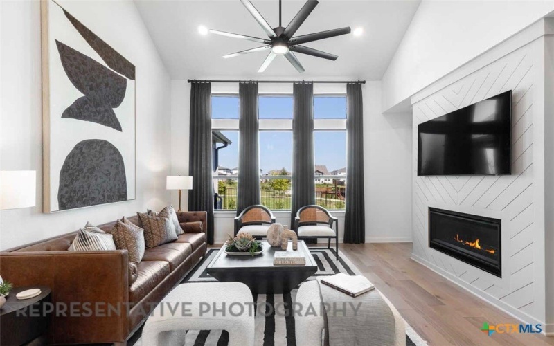 9304 Hamadryas Drive, Austin, TX 78744, 4 Habitaciones Habitaciones , ,3 BañosBaños,Residential,En Venta,9304 Hamadryas Drive,0,598186