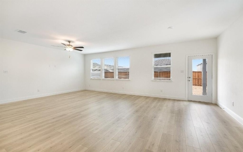 14925 Hierba Mora Drive, Fort Worth, TX 76052, 4 Bedrooms Bedrooms, ,2 BathroomsBathrooms,Residential,For Sale,14925 Hierba Mora Drive,0,21067869