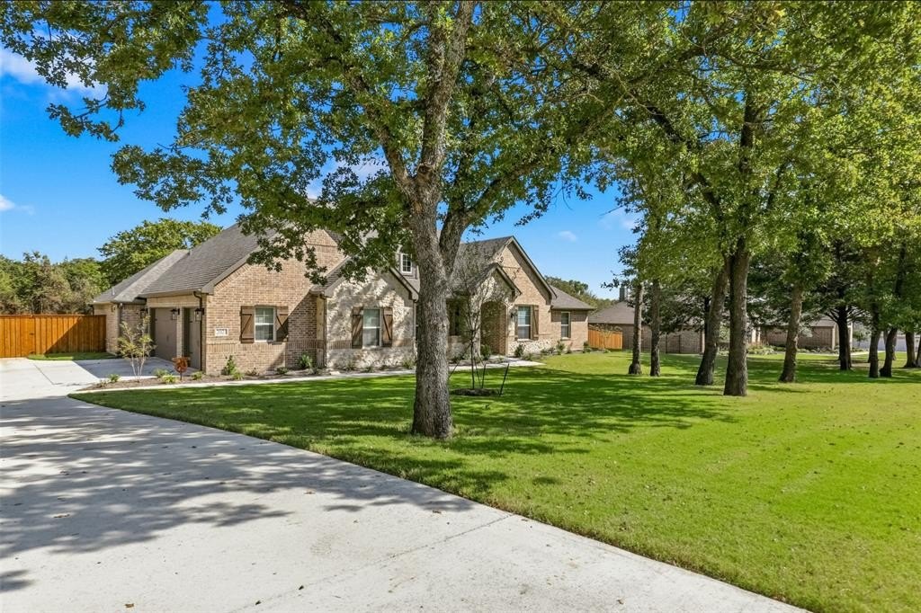 2021 Crystal Palace Boulevard, Alvarado, TX 76009, 4 Habitaciones Habitaciones , ,2 BañosBaños,Residential,En Venta,2021 Crystal Palace Boulevard,0,21098914