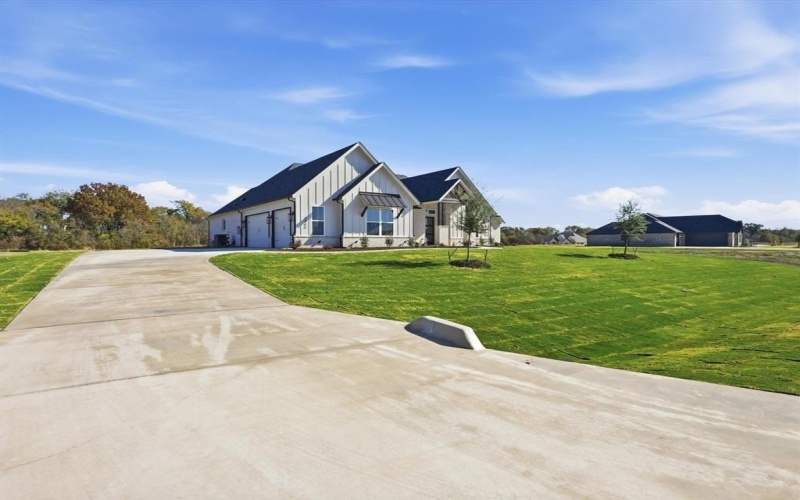 2000 Cypress Court, Weatherford, TX 76085, 4 Bedrooms Bedrooms, ,3 BathroomsBathrooms,Residential,For Sale,2000 Cypress Court,0,21101403