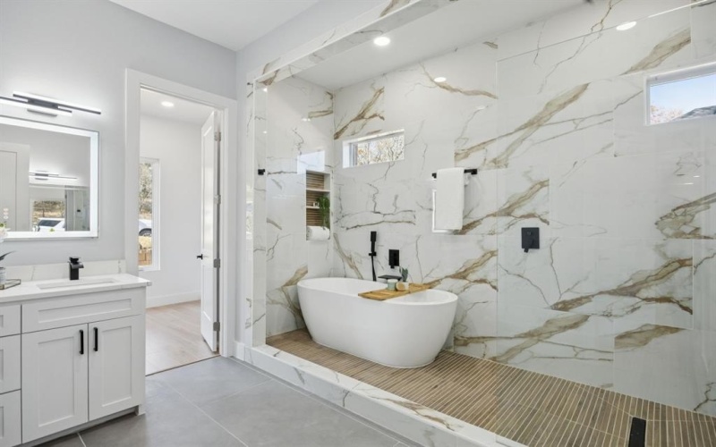 2415 Valley View Drive, Cedar Hill, TX 75104, 4 Habitaciones Habitaciones , ,5 BañosBaños,Residential,En Venta,2415 Valley View Drive,0,21103905