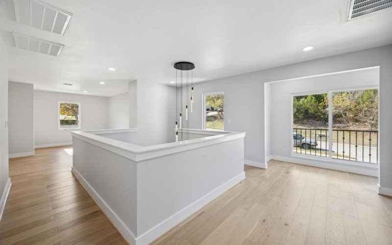 2415 Valley View Drive, Cedar Hill, TX 75104, 4 Habitaciones Habitaciones , ,5 BañosBaños,Residential,En Venta,2415 Valley View Drive,0,21103905