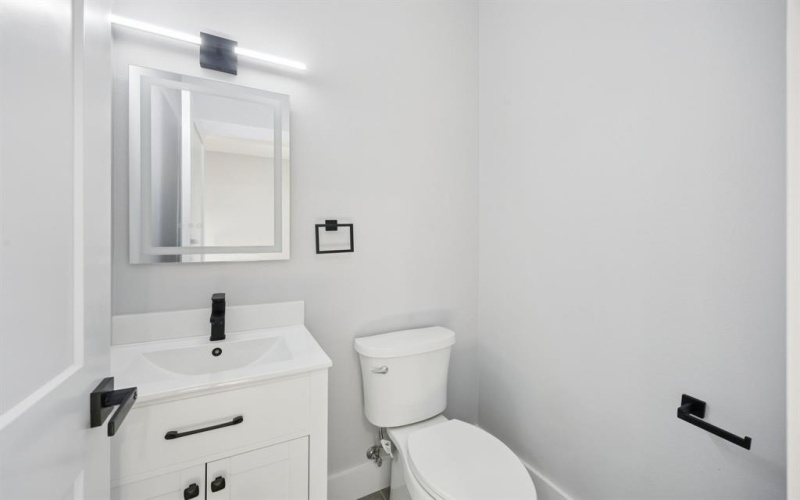 2415 Valley View Drive, Cedar Hill, TX 75104, 4 Habitaciones Habitaciones , ,5 BañosBaños,Residential,En Venta,2415 Valley View Drive,0,21103905