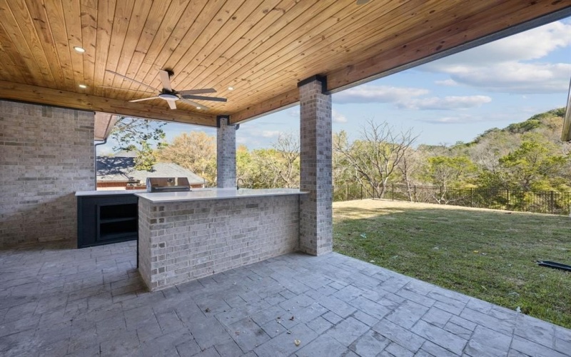 2415 Valley View Drive, Cedar Hill, TX 75104, 4 Habitaciones Habitaciones , ,5 BañosBaños,Residential,En Venta,2415 Valley View Drive,0,21103905