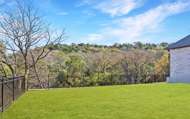 2415 Valley View Drive, Cedar Hill, TX 75104, 4 Habitaciones Habitaciones , ,5 BañosBaños,Residential,En Venta,2415 Valley View Drive,0,21103905