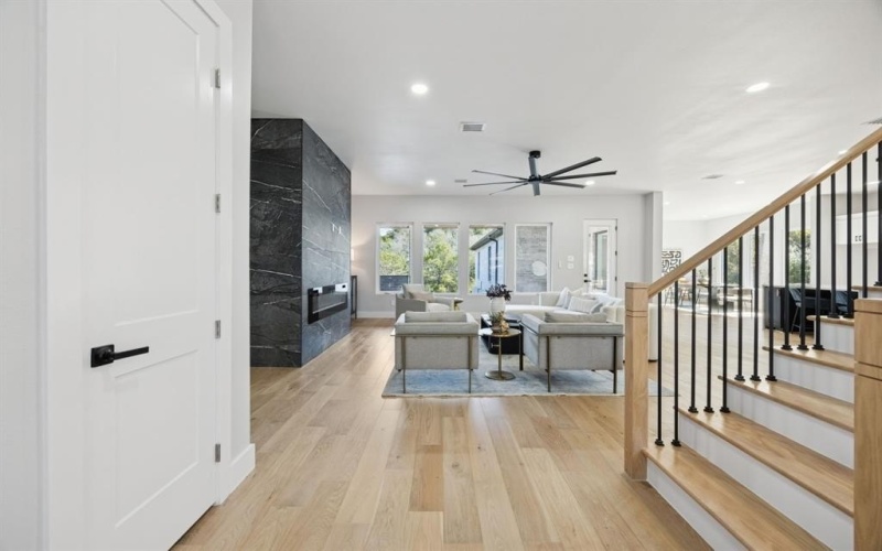 2415 Valley View Drive, Cedar Hill, TX 75104, 4 Habitaciones Habitaciones , ,5 BañosBaños,Residential,En Venta,2415 Valley View Drive,0,21103905