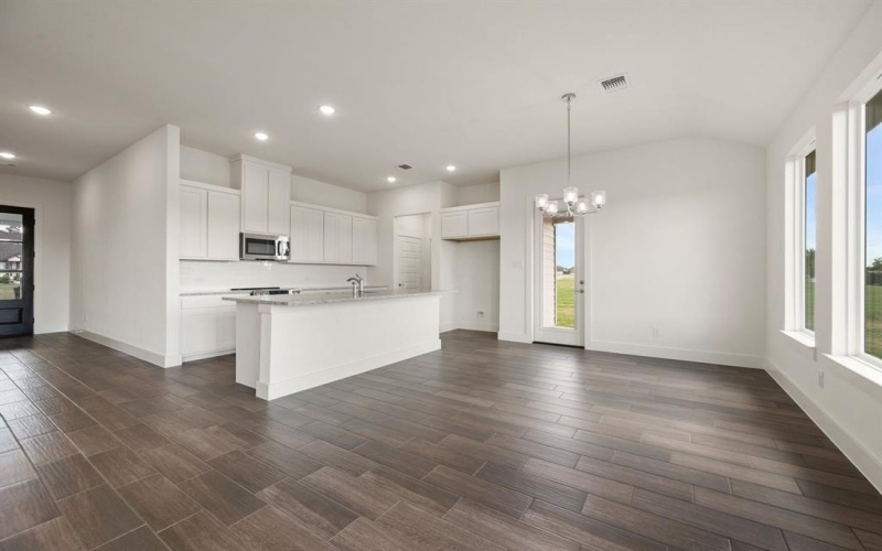 110 Brush Creek Drive, Boyd, TX 76023, 4 Bedrooms Bedrooms, ,2 BathroomsBathrooms,Residential,For Sale,110 Brush Creek Drive,0,21115400