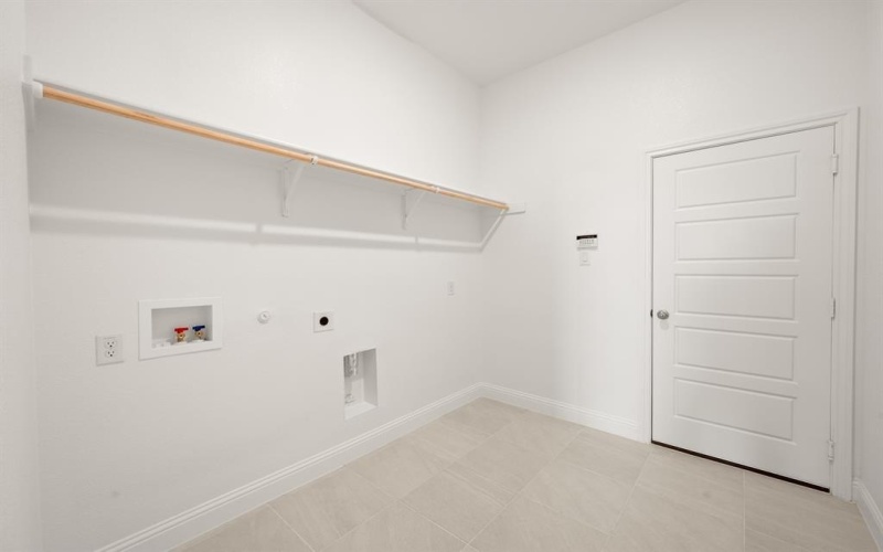 1813 Golden Meadow Court, Cleburne, TX 76033, 3 Bedrooms Bedrooms, ,2 BathroomsBathrooms,Residential,For Sale,1813 Golden Meadow Court,0,21115626