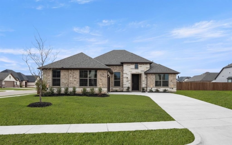 1813 Golden Meadow Court, Cleburne, TX 76033, 3 Bedrooms Bedrooms, ,2 BathroomsBathrooms,Residential,For Sale,1813 Golden Meadow Court,0,21115626