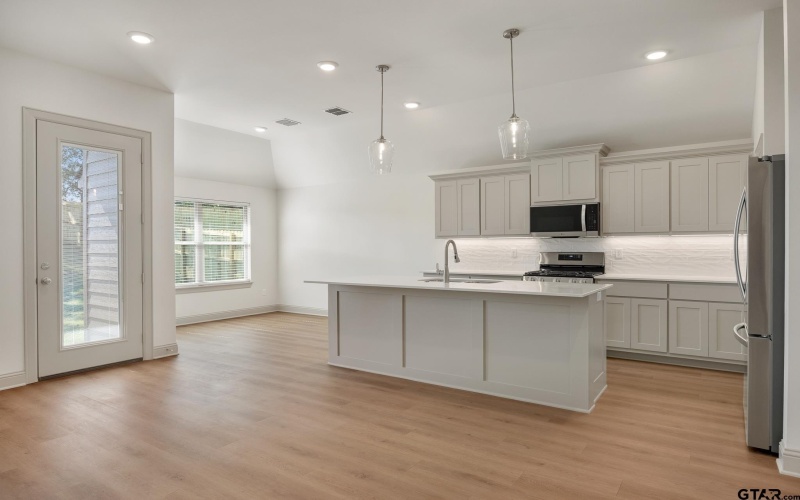 2245 Dogwood Park Blvd, Tyler, TX 75707, 3 Habitaciones Habitaciones , ,2 BañosBaños,Residential,En Venta,2245 Dogwood Park Blvd,0,25006116