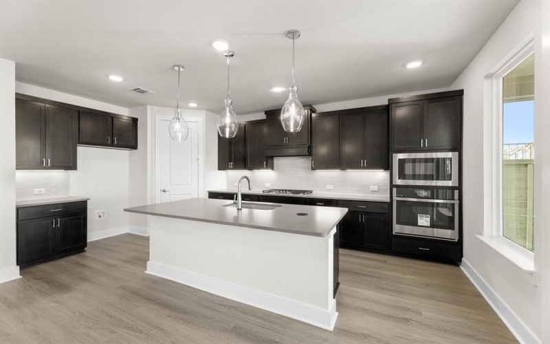 11740 Edgewood Drive, Justin, TX 76247, 3 Habitaciones Habitaciones , ,2 BañosBaños,Residential,En Venta,11740 Edgewood Drive,0,21115811