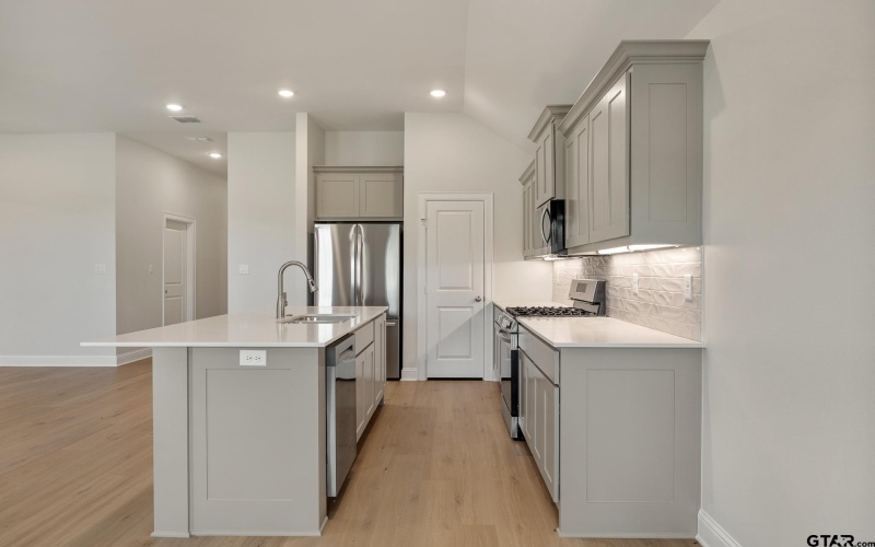 2249 Dogwood Park Blvd, Tyler, TX 75707, 3 Habitaciones Habitaciones , ,2 BañosBaños,Residential,En Venta,2249 Dogwood Park Blvd,0,25006117