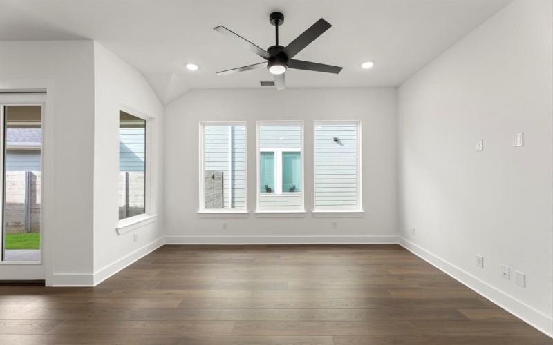 3137 Eddington Drive, McKinney, TX 75071, 3 Habitaciones Habitaciones , ,2 BañosBaños,Residential,En Venta,3137 Eddington Drive,0,21115814