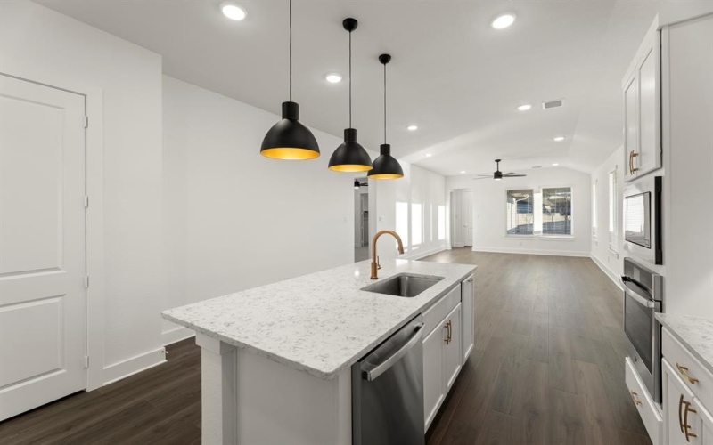 2708 Painted Trail, McKinney, TX 75071, 3 Bedrooms Bedrooms, ,2 BathroomsBathrooms,Residential,For Sale,2708 Painted Trail,0,21115817