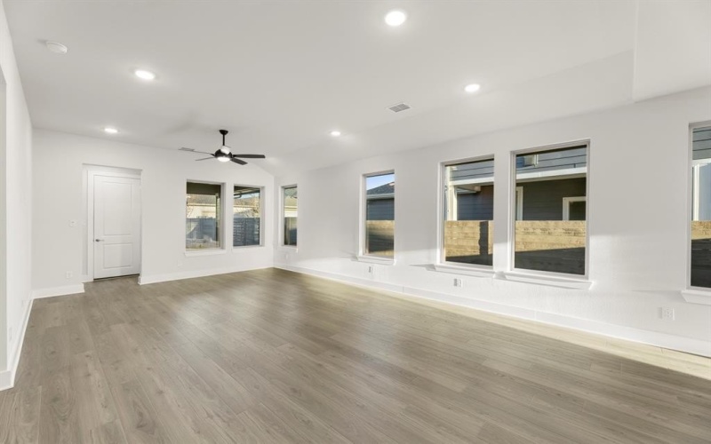 3124 Lenten Rose Lane, McKinney, TX 75071, 4 Bedrooms Bedrooms, ,3 BathroomsBathrooms,Residential,For Sale,3124 Lenten Rose Lane,0,21115826