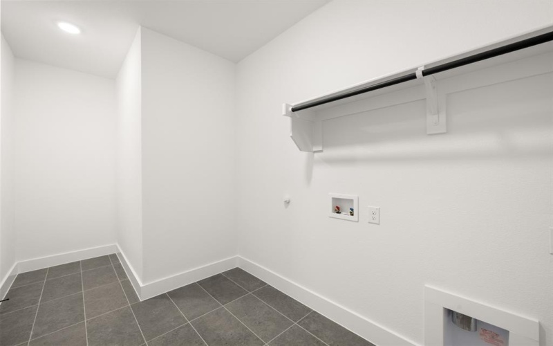 2449 Hitchford Street, Midlothian, TX 76065, 4 Bedrooms Bedrooms, ,3 BathroomsBathrooms,Residential,For Sale,2449 Hitchford Street,0,21115850