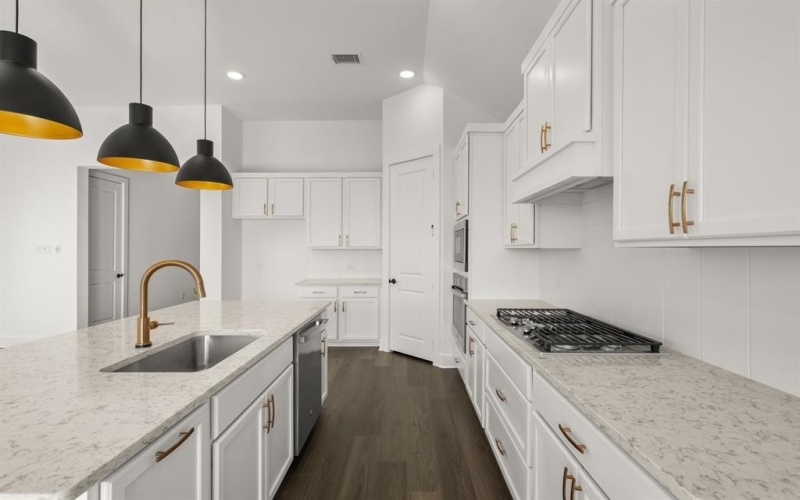 2449 Hitchford Street, Midlothian, TX 76065, 4 Bedrooms Bedrooms, ,3 BathroomsBathrooms,Residential,For Sale,2449 Hitchford Street,0,21115850