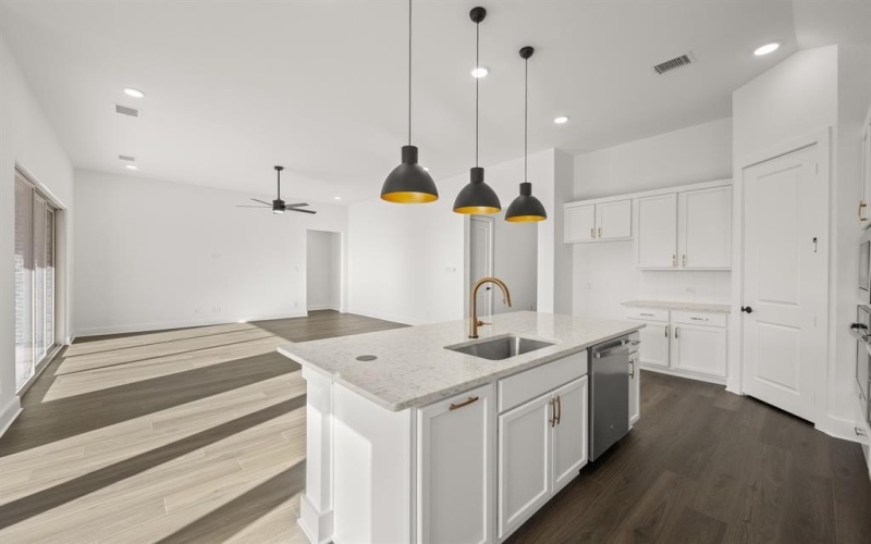 2449 Hitchford Street, Midlothian, TX 76065, 4 Bedrooms Bedrooms, ,3 BathroomsBathrooms,Residential,For Sale,2449 Hitchford Street,0,21115850