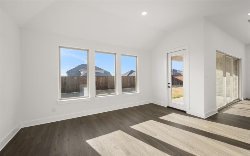 2449 Hitchford Street, Midlothian, TX 76065, 4 Bedrooms Bedrooms, ,3 BathroomsBathrooms,Residential,For Sale,2449 Hitchford Street,0,21115850