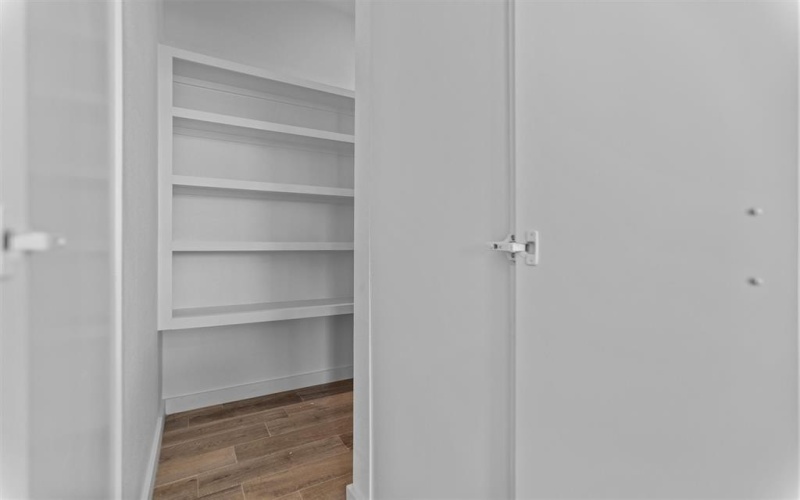 16413 Clearview Drive, Lindale, TX 75771, 4 Bedrooms Bedrooms, ,2 BathroomsBathrooms,Residential,For Sale,16413 Clearview Drive,0,21115863