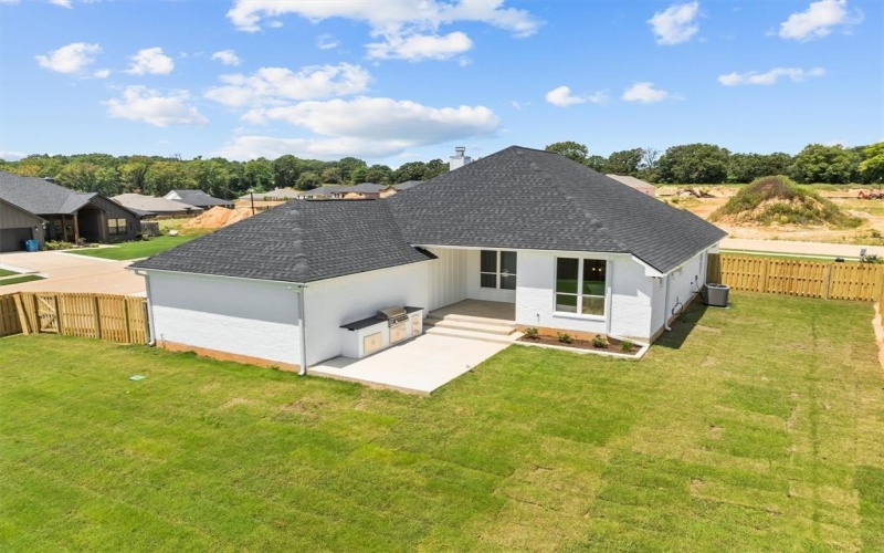 16413 Clearview Drive, Lindale, TX 75771, 4 Bedrooms Bedrooms, ,2 BathroomsBathrooms,Residential,For Sale,16413 Clearview Drive,0,21115863