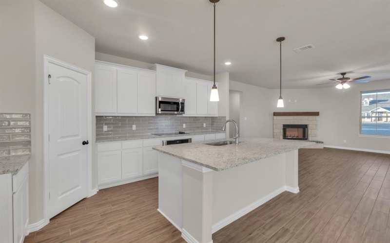 2 Ina Road, Sherman, TX 75090, 4 Bedrooms Bedrooms, ,2 BathroomsBathrooms,Residential,For Sale,2 Ina Road,0,21115892