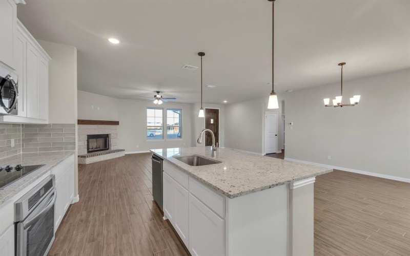 2 Ina Road, Sherman, TX 75090, 4 Bedrooms Bedrooms, ,2 BathroomsBathrooms,Residential,For Sale,2 Ina Road,0,21115892