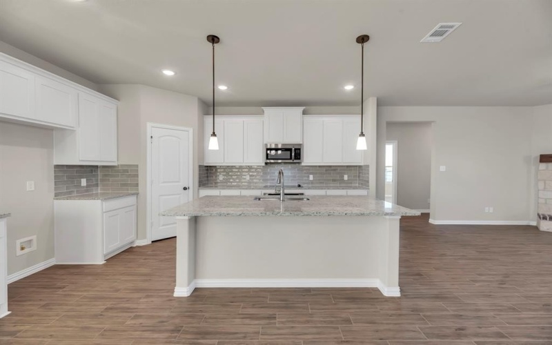 2 Ina Road, Sherman, TX 75090, 4 Bedrooms Bedrooms, ,2 BathroomsBathrooms,Residential,For Sale,2 Ina Road,0,21115892