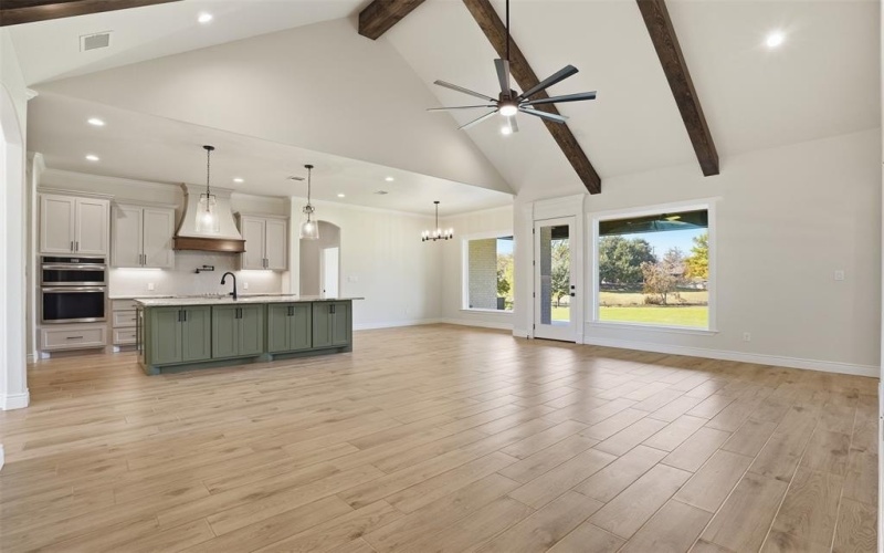 9619 Bellechase Road, Granbury, TX 76049, 4 Bedrooms Bedrooms, ,3 BathroomsBathrooms,Residential,For Sale,9619 Bellechase Road,0,21105008