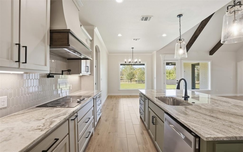 9619 Bellechase Road, Granbury, TX 76049, 4 Bedrooms Bedrooms, ,3 BathroomsBathrooms,Residential,For Sale,9619 Bellechase Road,0,21105008