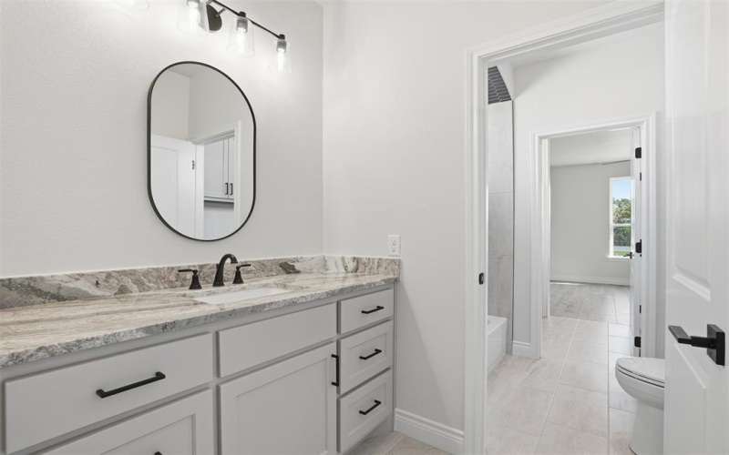 9619 Bellechase Road, Granbury, TX 76049, 4 Bedrooms Bedrooms, ,3 BathroomsBathrooms,Residential,For Sale,9619 Bellechase Road,0,21105008