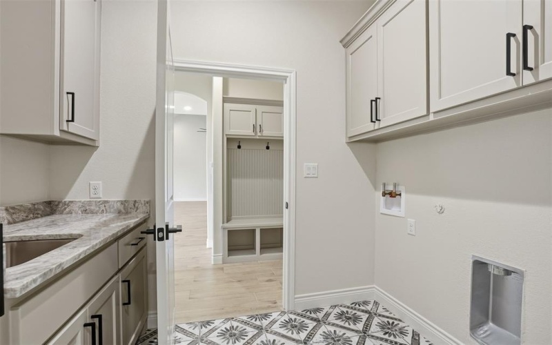 9619 Bellechase Road, Granbury, TX 76049, 4 Bedrooms Bedrooms, ,3 BathroomsBathrooms,Residential,For Sale,9619 Bellechase Road,0,21105008